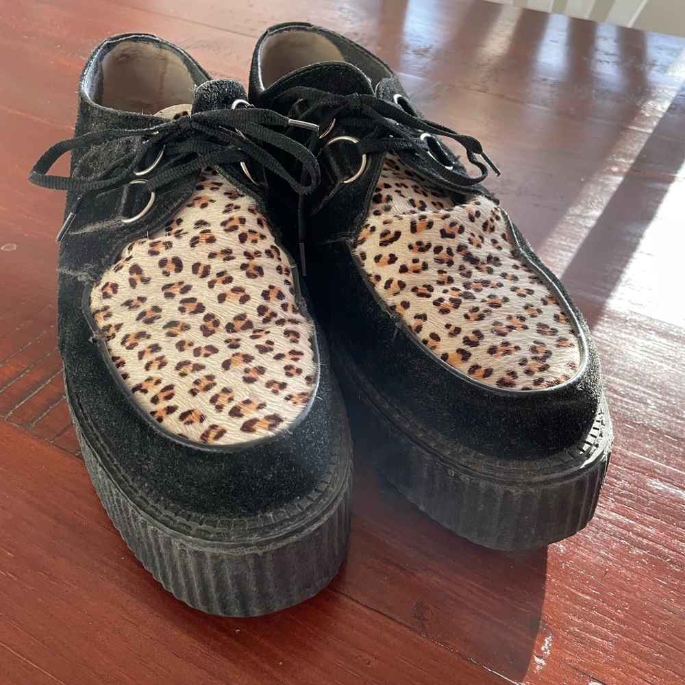 TUK leopard print suede creepers. Size 9 US. Great condition.